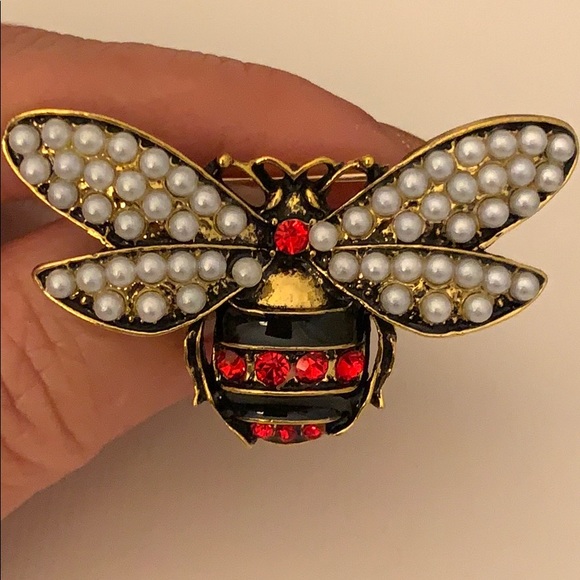 Gucci style Bee brooch - Picture 1 of 11